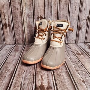 women's gray and pink sperry duck boots